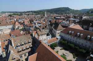 Un drone survolera le centre historique de Besan&ccedil;on le 9 avril
