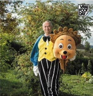 Pascal Robbe et son personnage de Odoobix 