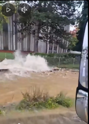 Rupture de canalisation : la RN 57 coupée à Micropolis