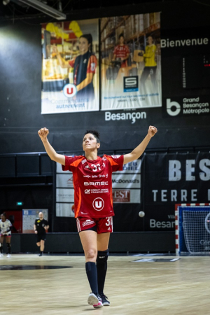 Handball féminin : Sabrina Zazaï, de Besançon aux Bleues