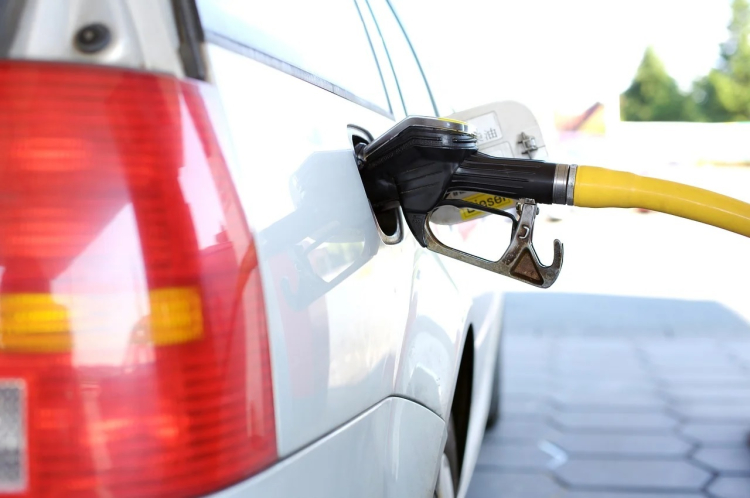 Carburants : les prix grimpent.