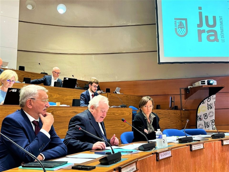 Jura : près de 4 millions d&#039;euros supplémentaires dans le budget départemental