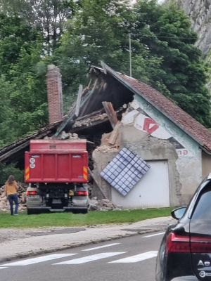 Accident mortel à la Cluse-et-Mijoux : La maison a été détruite