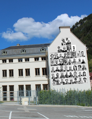 Saint-Claude : Des portraits des ex-MBF affichés sur la façade du Dôme