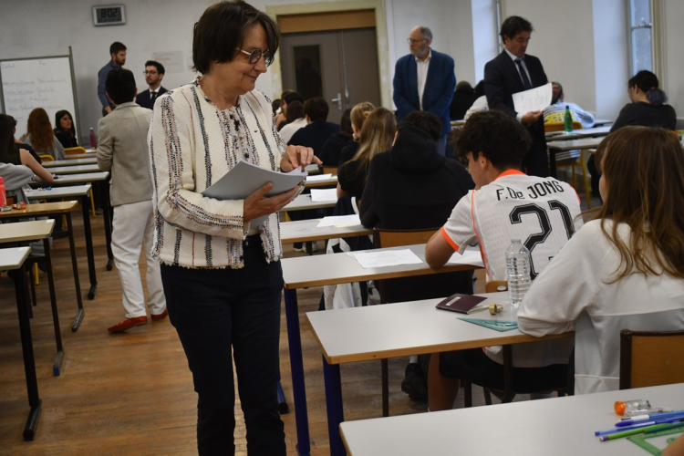 Baccalaur&eacute;at : une nouvelle &eacute;preuve de math&eacute;matiques sans calculatrice fait son entr&eacute;e