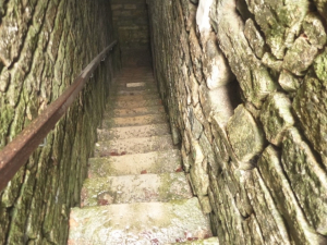 Salins-les-Bains : l’escalier du puits de Grey de la Grande Saline de nouveau accessible