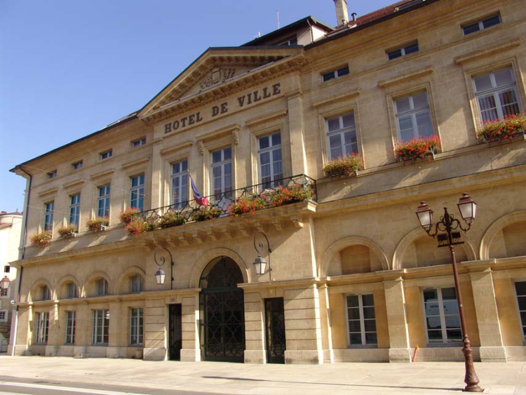 Pontarlier : des diagnostics en marchant dans trois quartiers prioritaires