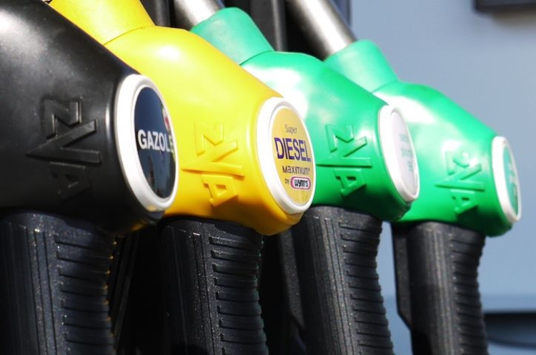 France : une accalmie sur les prix &agrave; la pompe