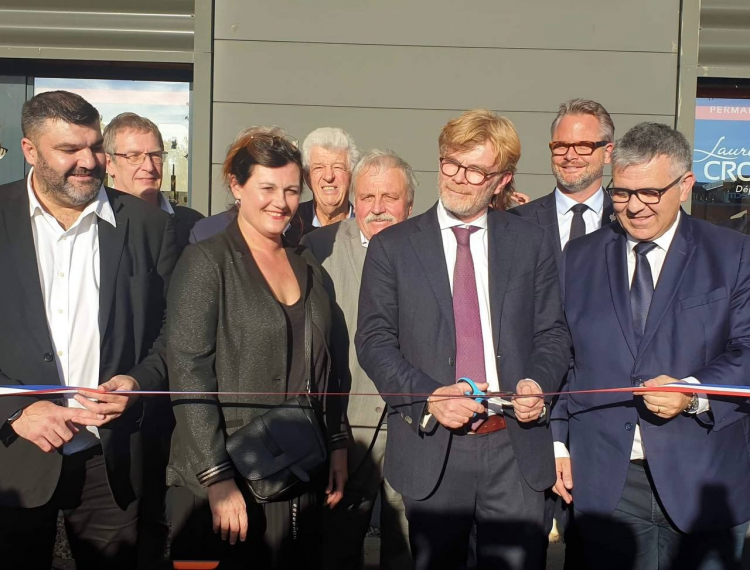 Besançon : Le député Laurent Croizier ouvre  sa permanence à Planoise