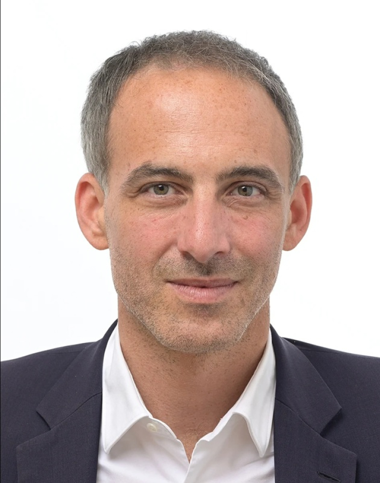 Primaire de la gauche sociale-d&eacute;mocrate : Place Publique salue la victoire de Rapha&euml;l Glucksmann