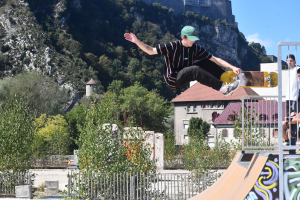 Besançon : Une nouvelle rampe au skate-parc Urbain de la Rhodia