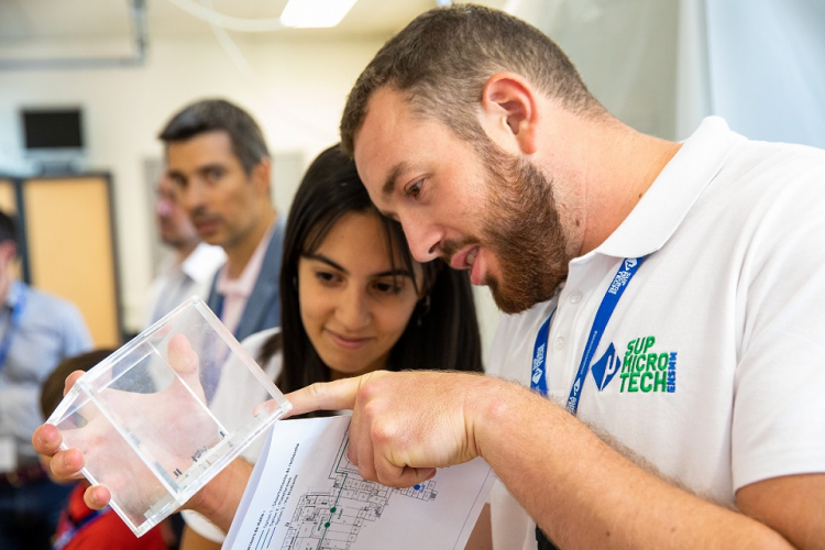 Formation professionnelle : SUPMICROTECH-ENSMM forme les ingénieurs de demain