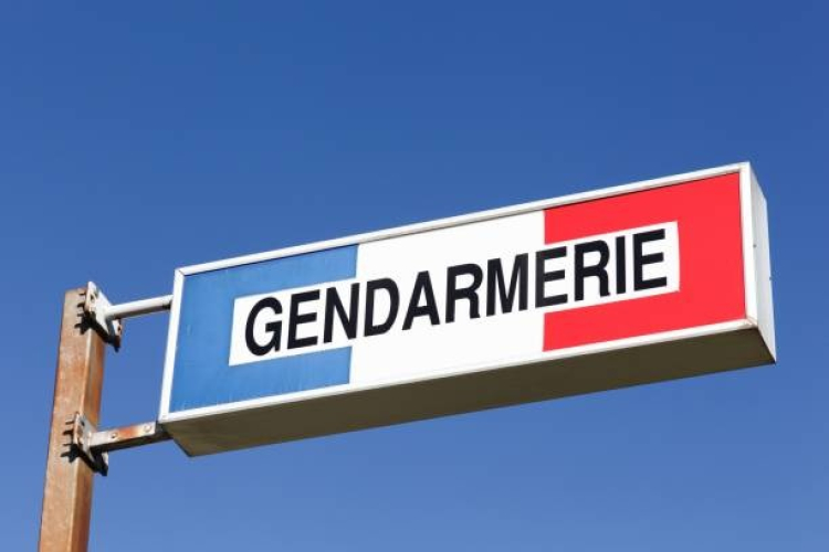 Sortie de route sur la RN57 &agrave; La Cluse-et-Mijoux
