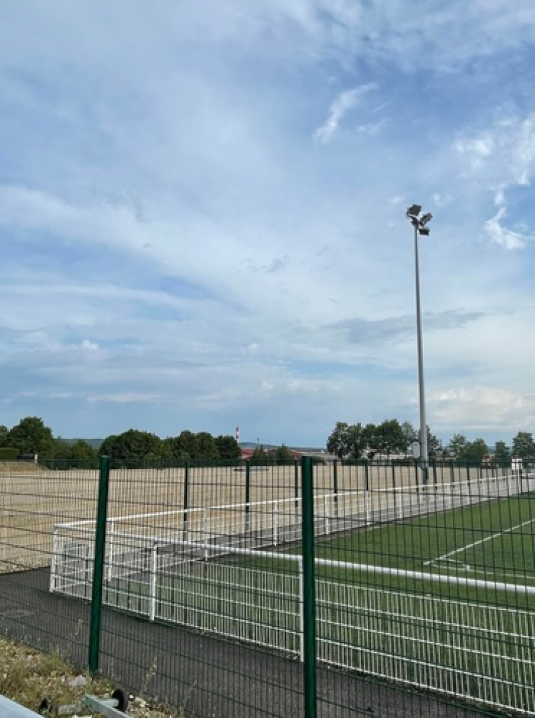 Pontarlier : l’aménagement du 2è terrain synthétique se poursuit
